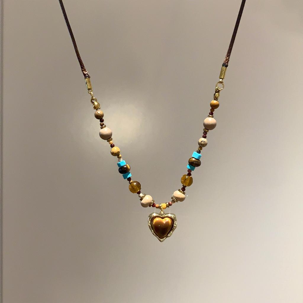 Maillard Love Pendant Necklace Women's Light Luxury Niche High-end Sense Beaded Collarbone Chain Autumn and Winter Neck Chain