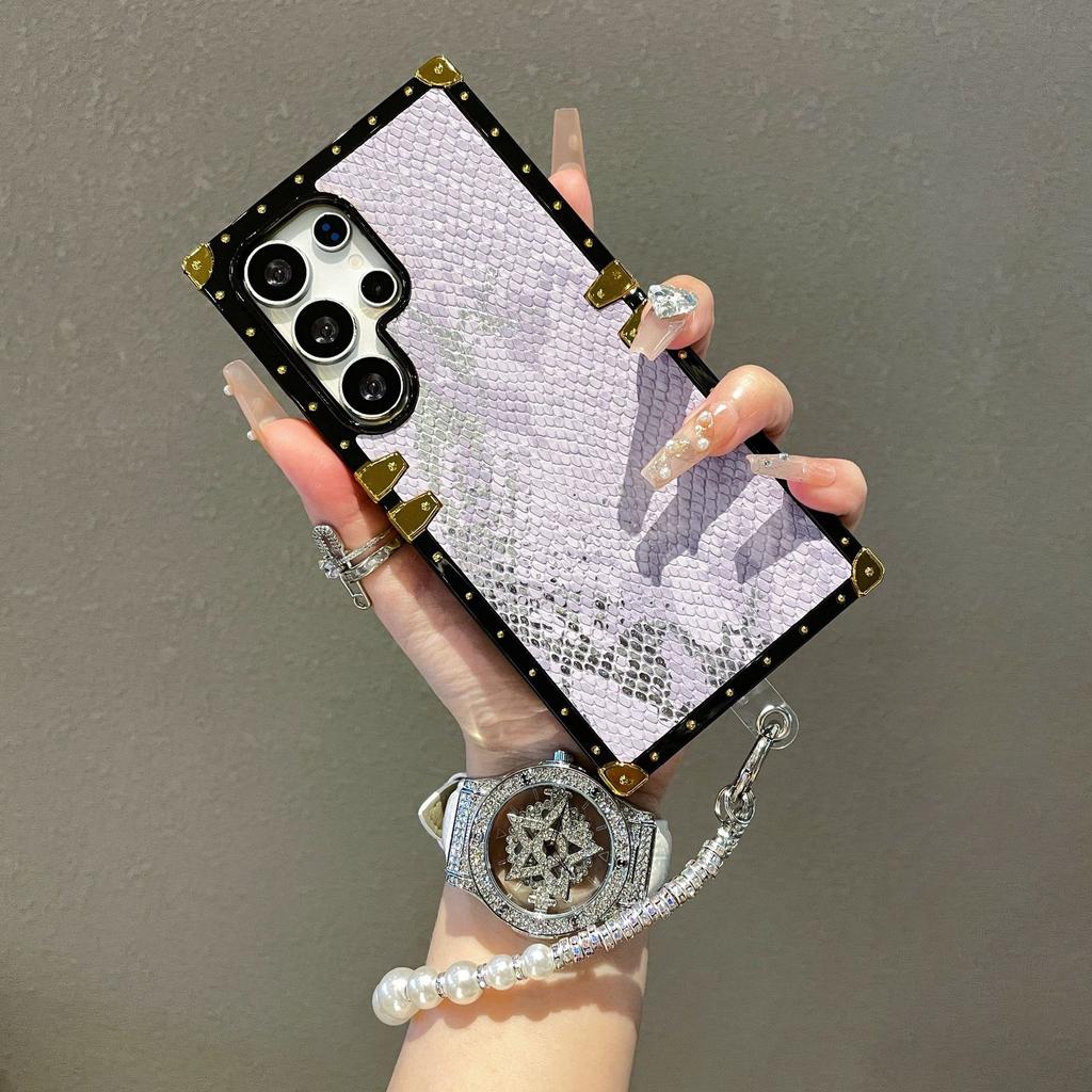 Light Luxury Brand Snake Pattern Chain Suitable for Samsung S25 Ultra Mobile Phone Case Anti Fall S24FE Protective Soft Shell A16