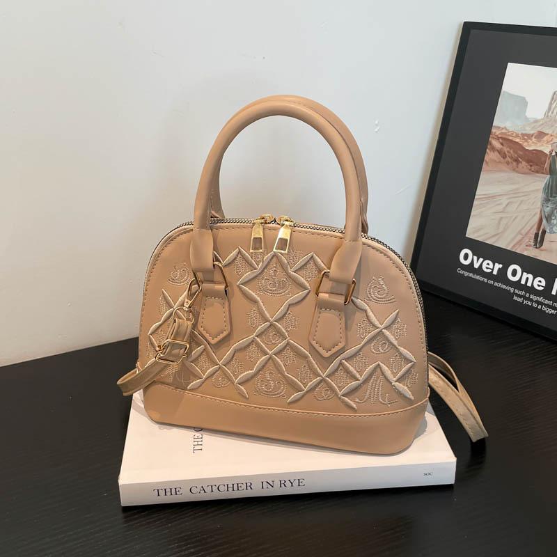 Plaid Simple Crossbody Bag Women Fashion Retro Shoulder Bag Casual Shell Purse Comfortable and Versatile Texture Storage Bags