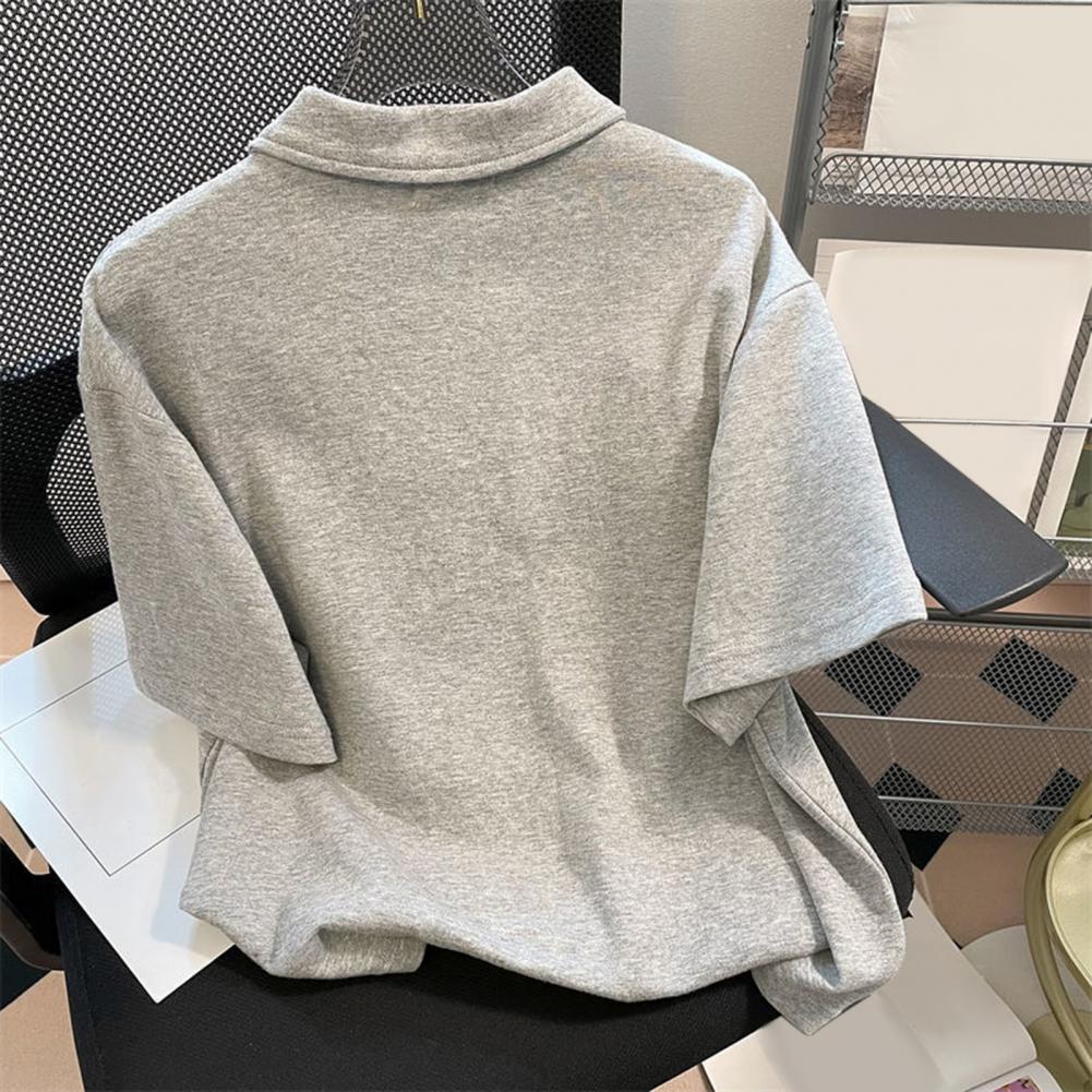 2 szt./zestaw Damski letni zestaw: top i szorty, zapięcie na guziki, wykładany kołnierzyk, krótkie rękawy, styl preppy, T-shirt, elastyczny pas, luźny, boczna kieszeń
