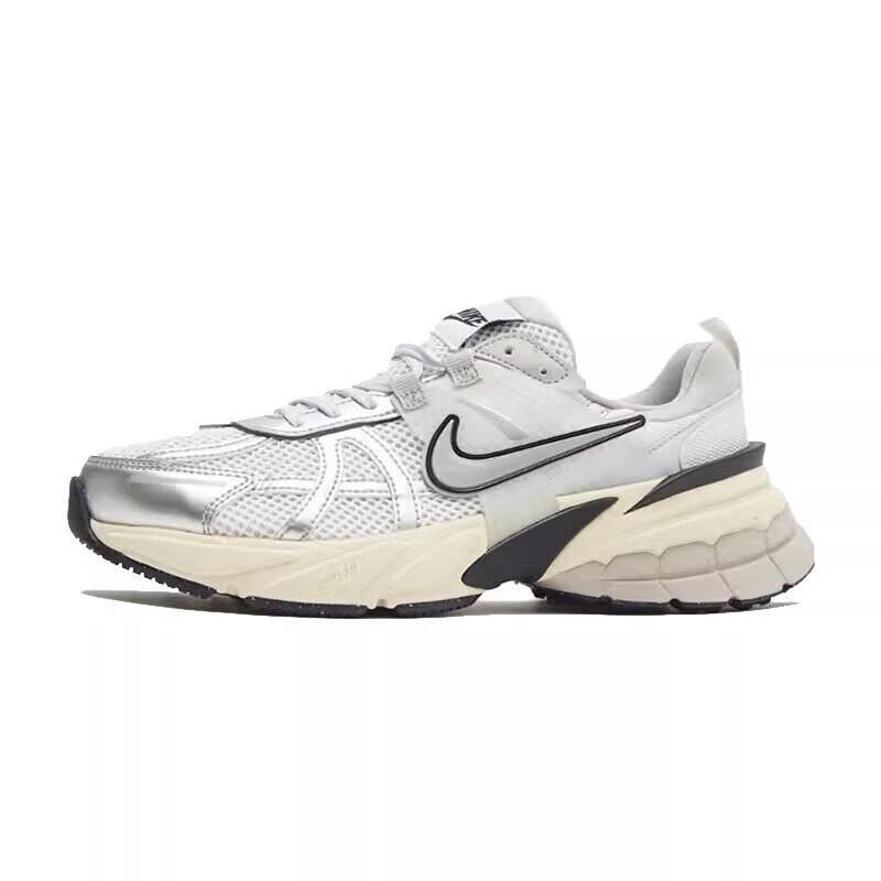 Женские спортивно-повседневные кроссовки Nike V2K RUN 38