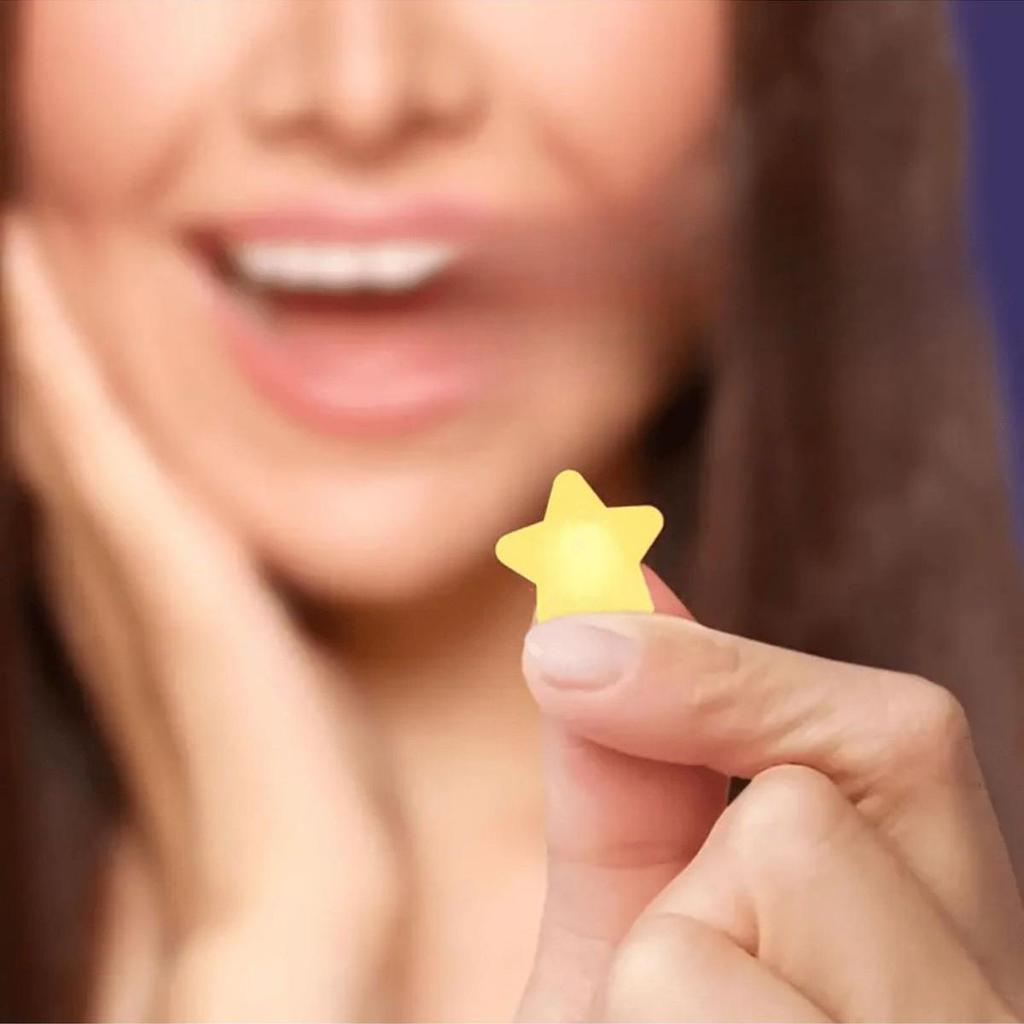 200 Pieces of Acne Stickers Party Stickers Heart-shaped Stickers Star Decoration Stickers