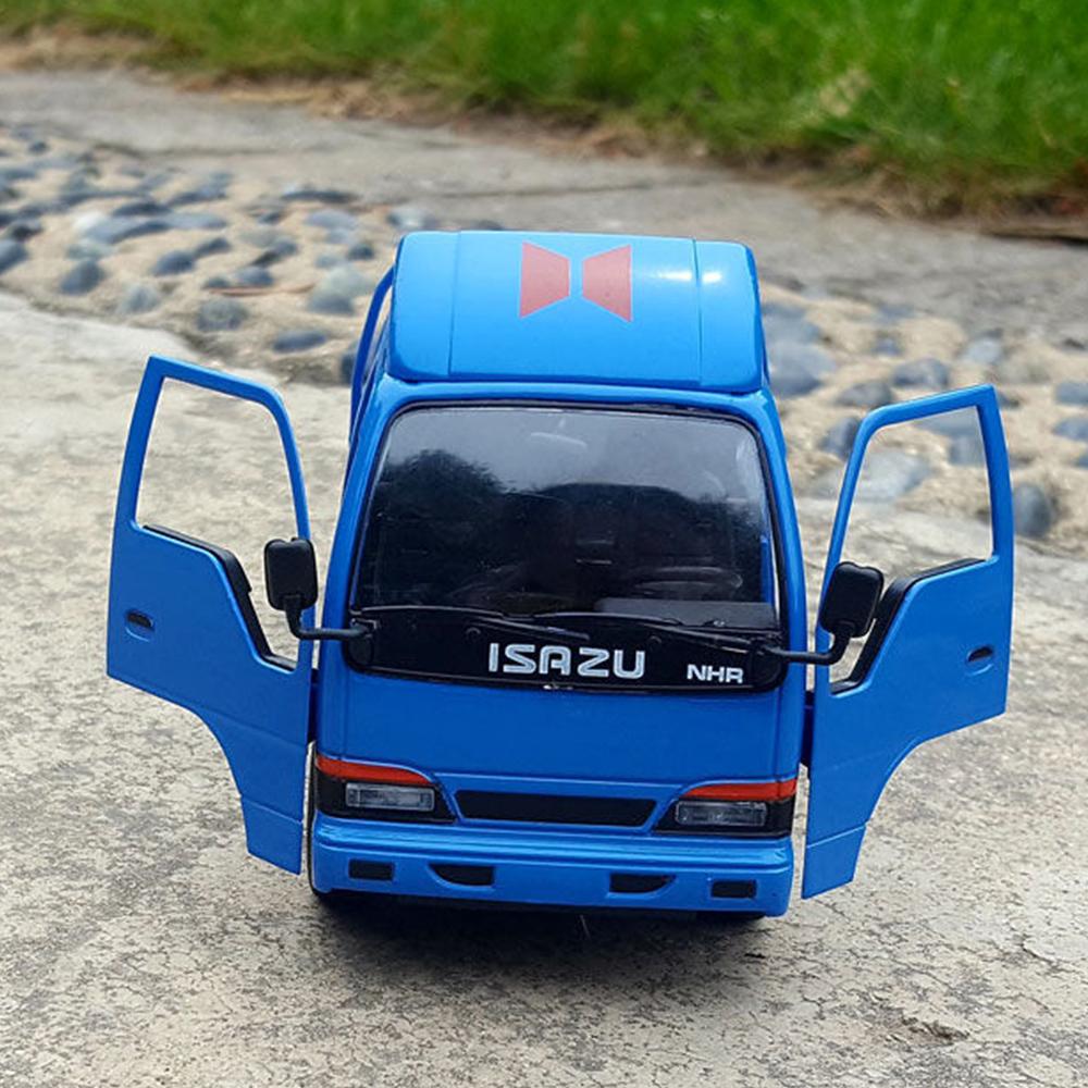 Model de mașină 1/32 pentru camion ușor Isuzu Model de metal turnat sub presiune Simulare de inginerie Vehicul de transport, camion de turnare