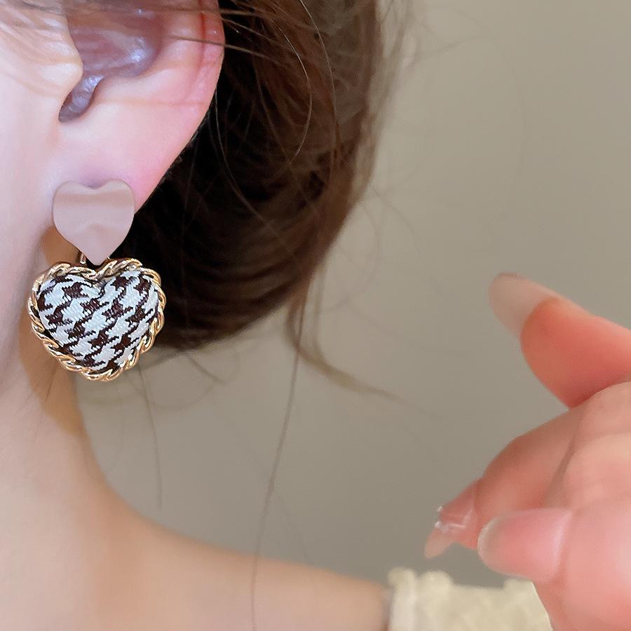 French Silver Needle Rhinestone Resin Pearl Geometric Earrings Set - Retro High-End Women's Jewelry