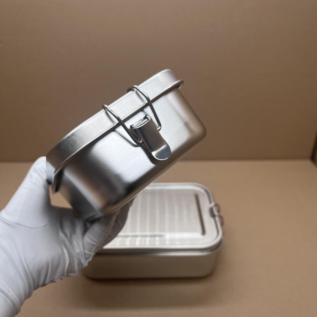 Portable 304 Stainless Steel Lunch Box Square Compartment Sealed Lunch Tray with Lid for Food