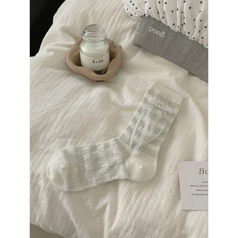 Fresh and Light Feminine Floral-patterned Cotton Summer Short Bootleg Socks with Rolled Edges, Paired with Small Leather Shoes