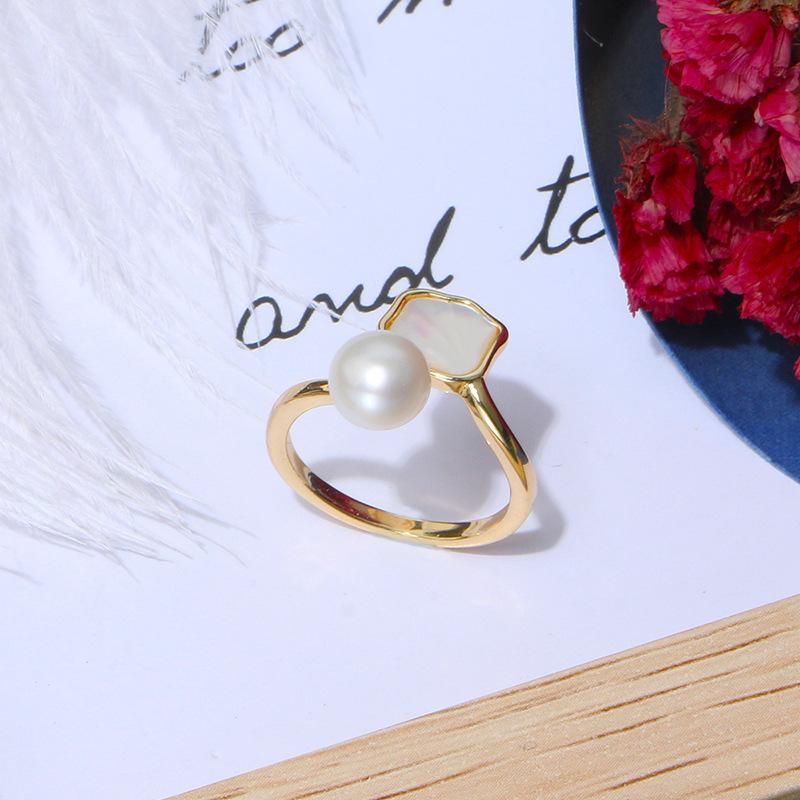 

Роскошный набор украшений на всю жизнь: Ожерелье, Серьги и Кольцо - Не выцветающие, Модные, в Стиле Легкой Роскоши.