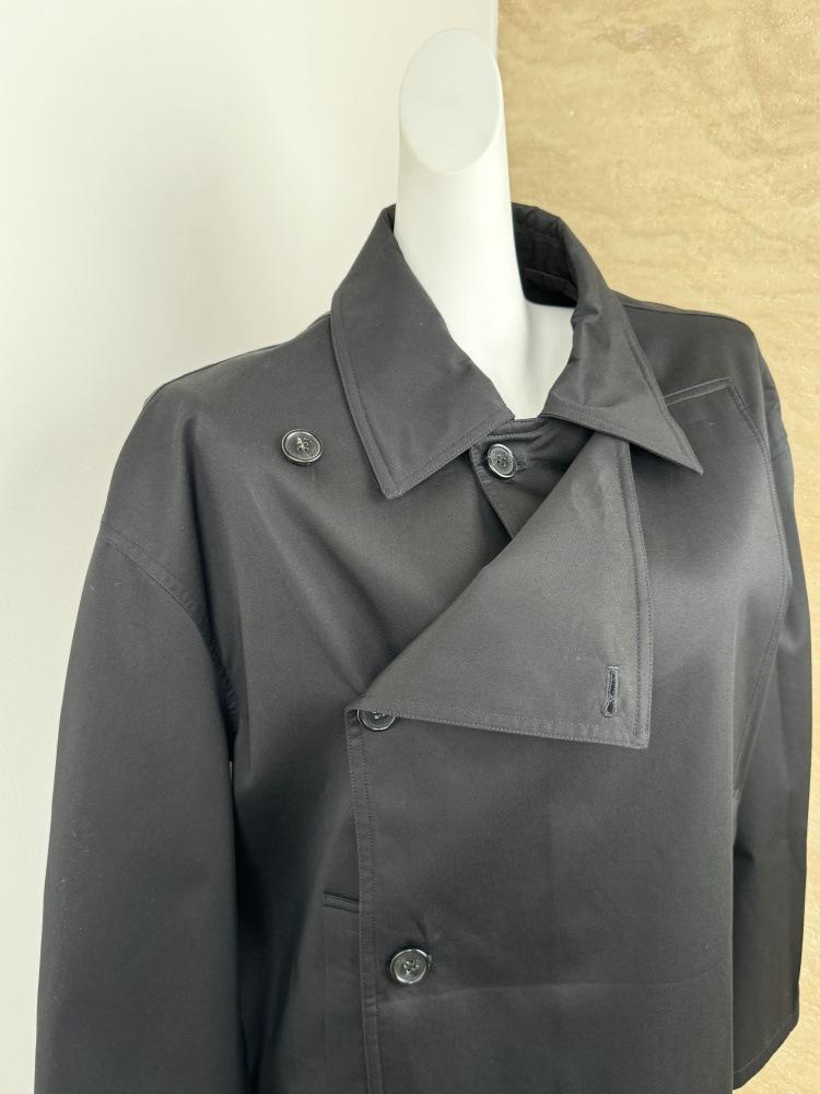 European and American High-End Niche Lapel Trench Coat: Waist-Cinching, Double-Breasted, Loose Fit, Convertible Jacket for Women