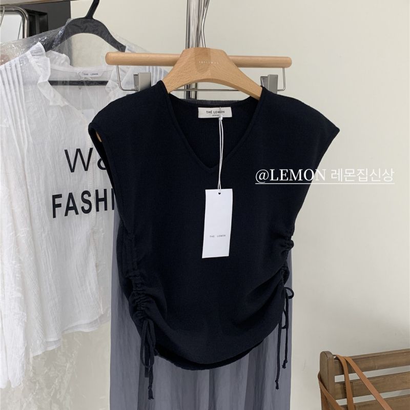 

Нежный стиль Летящие рукава Кулиска Ледяной шелк V-образный вырез Свитер Black One size