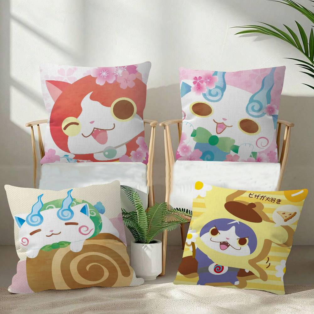 Anime Yokai Cute Watch   Maple Design Cushion Cover Happy Autumn Harvest decor Holiday Decorati Pillow Cover