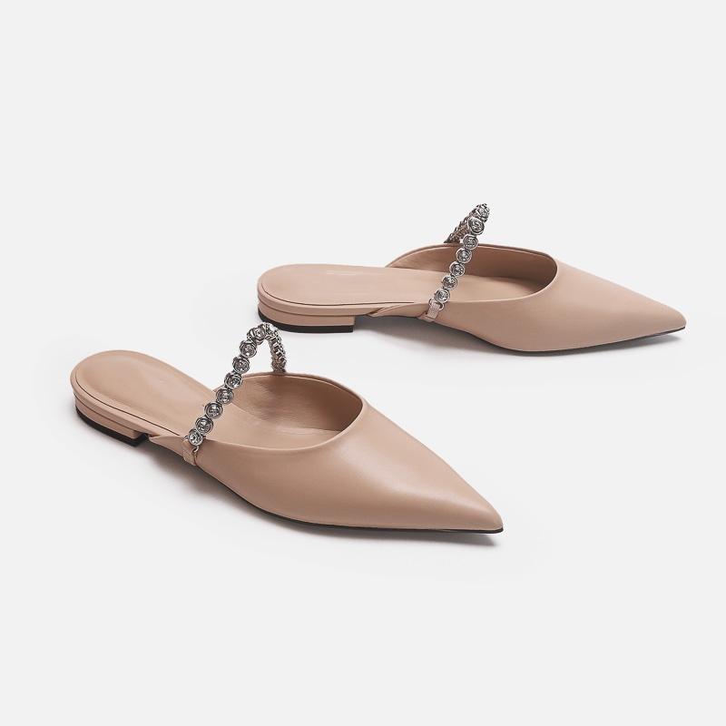 

Модные деликатные кожаные сандалии с ремешком из страз, женские остроносые шлепанцы на плоской низкой подошве, мюли, женские повседневные шлепанцы, обувь для дома и улицы 4.5 телесный