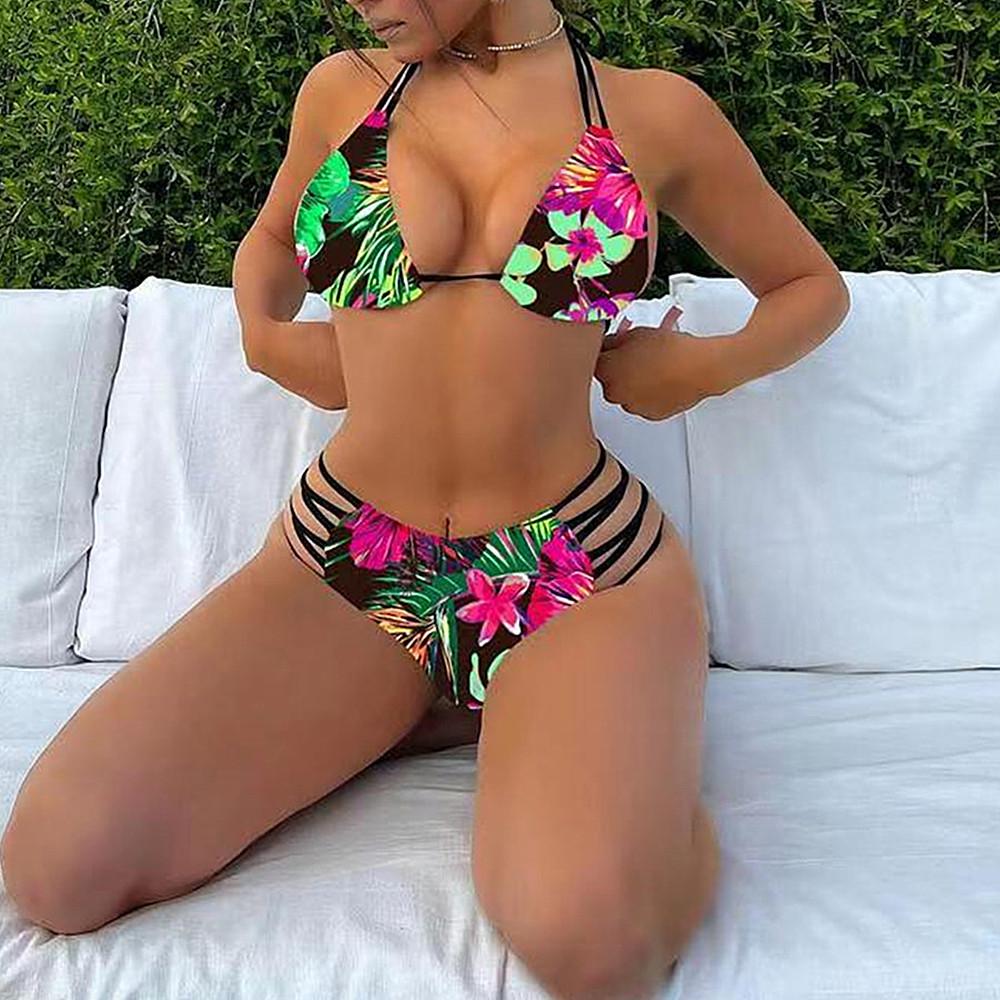 

2024 Цифровая печать Многострочные завязки Сексуальный купальник-бикини с разрезом для женщин Extra Large цветочный/красный
