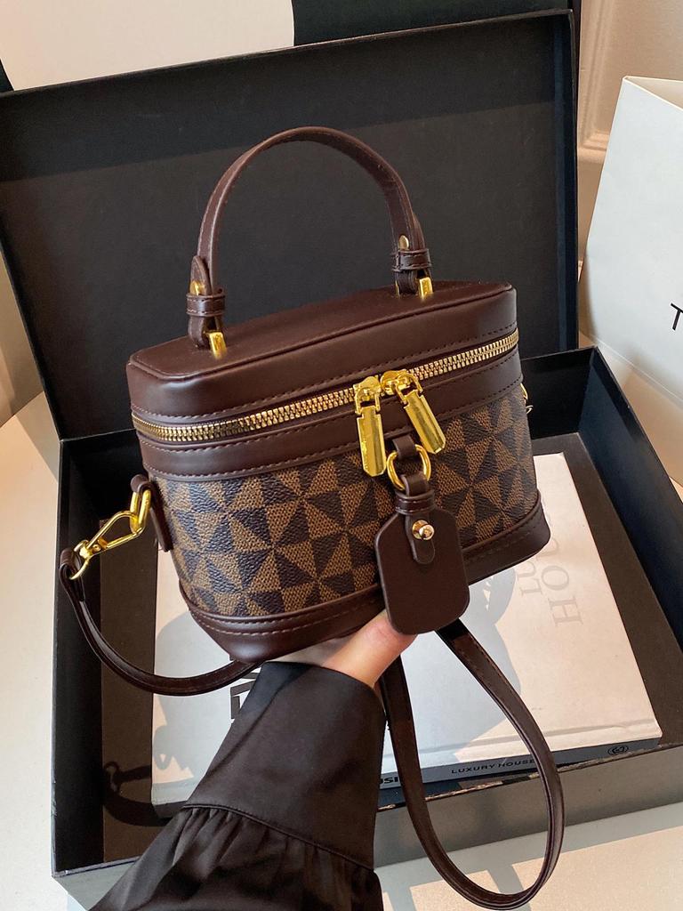 2025 Korean Style Printed Letter Women's Crossbody Bucket Bag - Spring Fashion