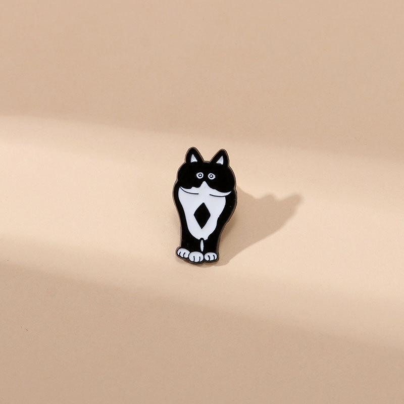 Cute Black White Cat Cartoon Animal Fun Design Enamel Brooch Alloy Badge Decorative Pin for Backpack Bag Clothing Accessory
