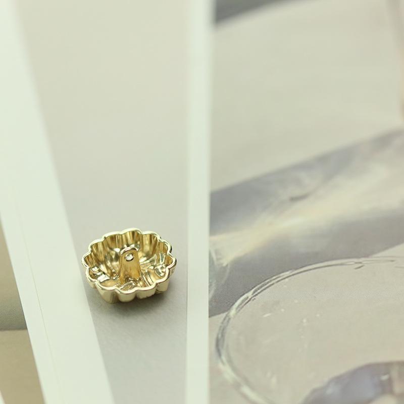 Garments Items For Decorative Clothing Sewing Embellishment Shirts Handicraft Needlework Diy Supply Metal Buttons Apparel 10pcs