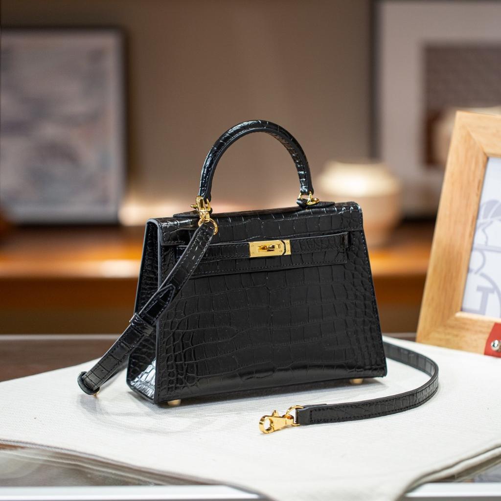 Yellow Cowhide Chain Cowhide Bag Second-Generation Preferential Package 100-Piece High-End Handheld Single Leather Decoration Womens Bag