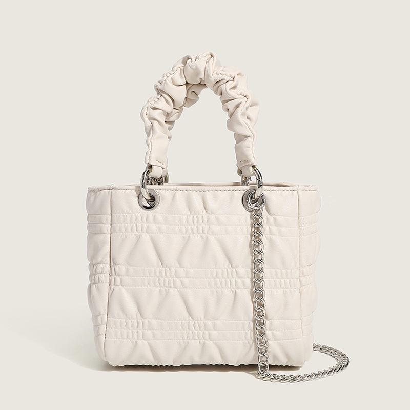 

IELGY Женская модная однотонная плиссированная сумка для пригородных поездок, универсальная сумка через плечо с текстурой цепочки бежевый