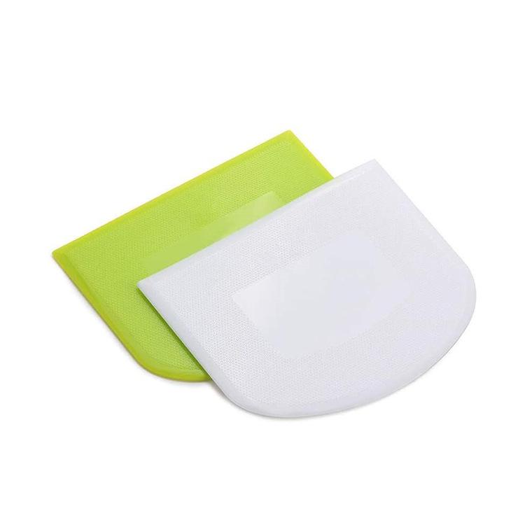 Creative Multi-Functional Kitchen Cake & Flour Scraper: Arched Surface Cutter for Baking