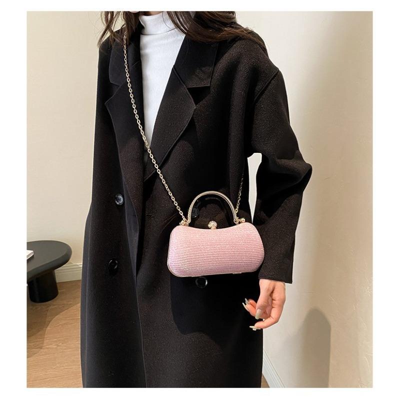 New Trendy Women's Bag with Exquisite Texture Women's Bag Simple Foreign Style Small Bag Lock Shoulder Chain Messenger Bag