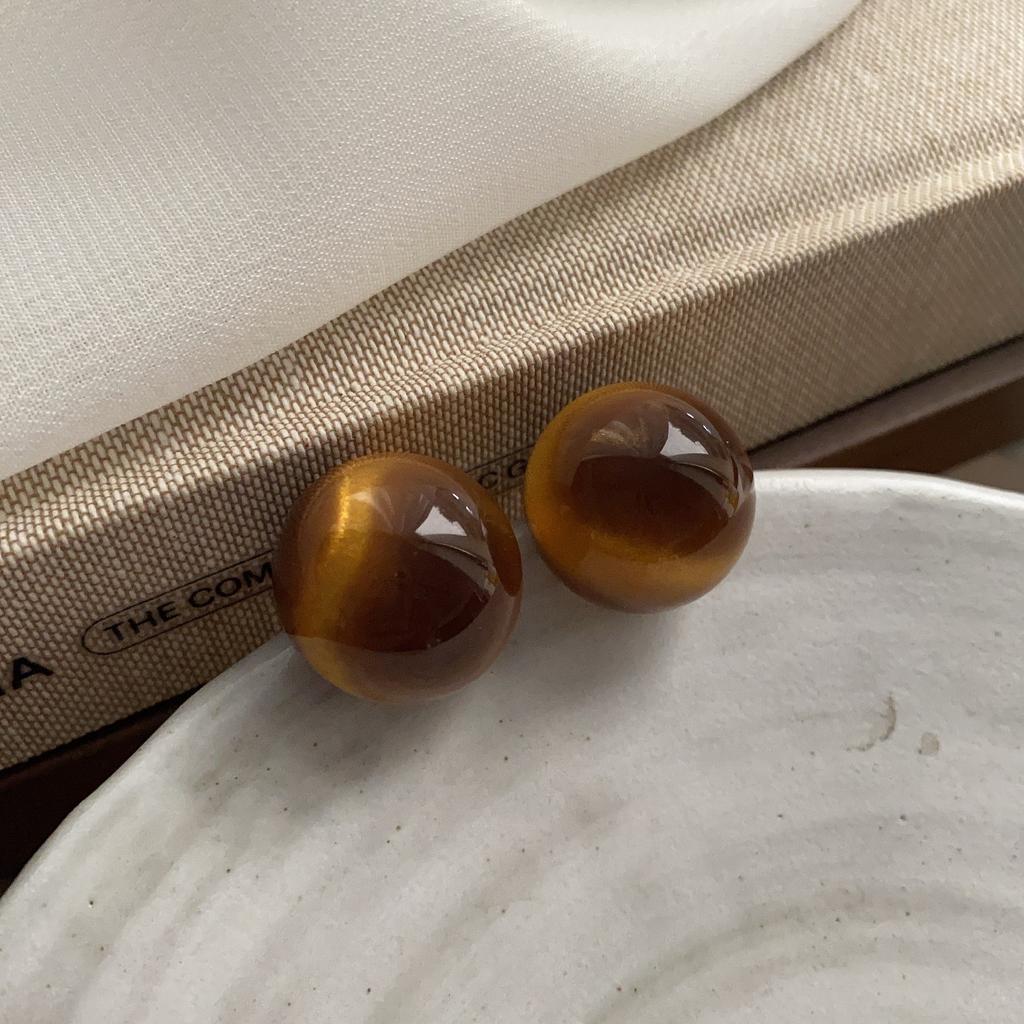 Natural Resin Color Sphere Stud Earrings Niche Medieval Temperament Advanced Simple Electroplating Real Gold Versatile Earrings