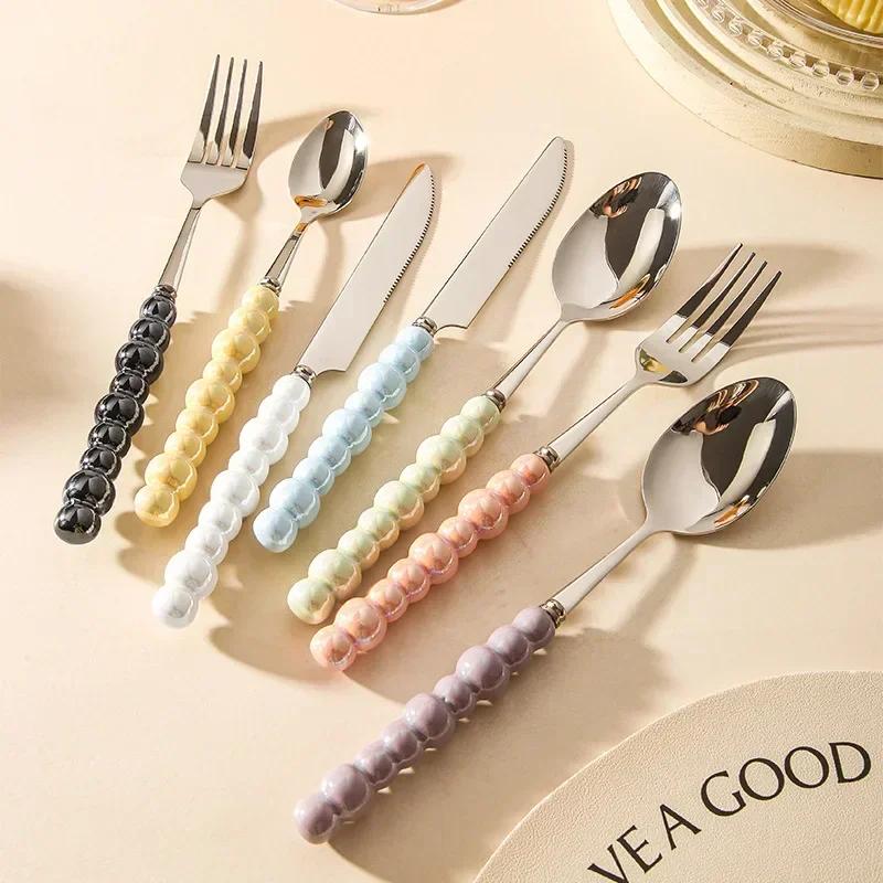 Set of 4 Ceramic Pearl Handle Cutlery Set Knife Fork Spoon Creative Cute Soup Spoon Western Food Steak Knife Spoon and Fork Set