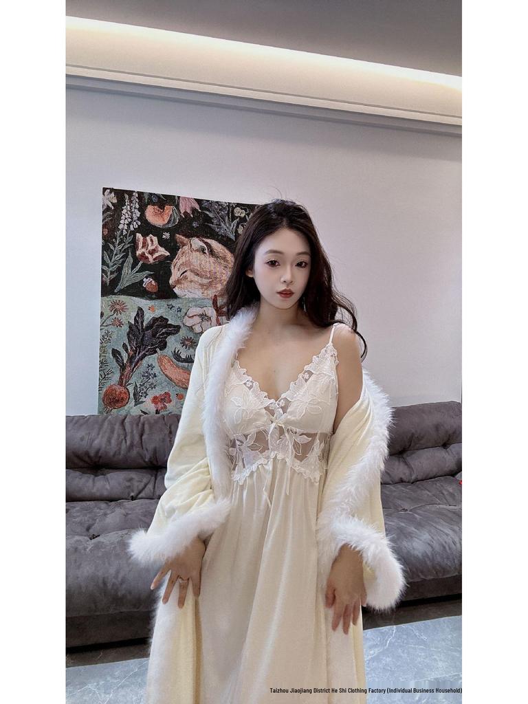 Carat Lover French Fleece-Lined Bathrobe & Camisole Long Dress - Women's Sexy Autumn/Winter Collection