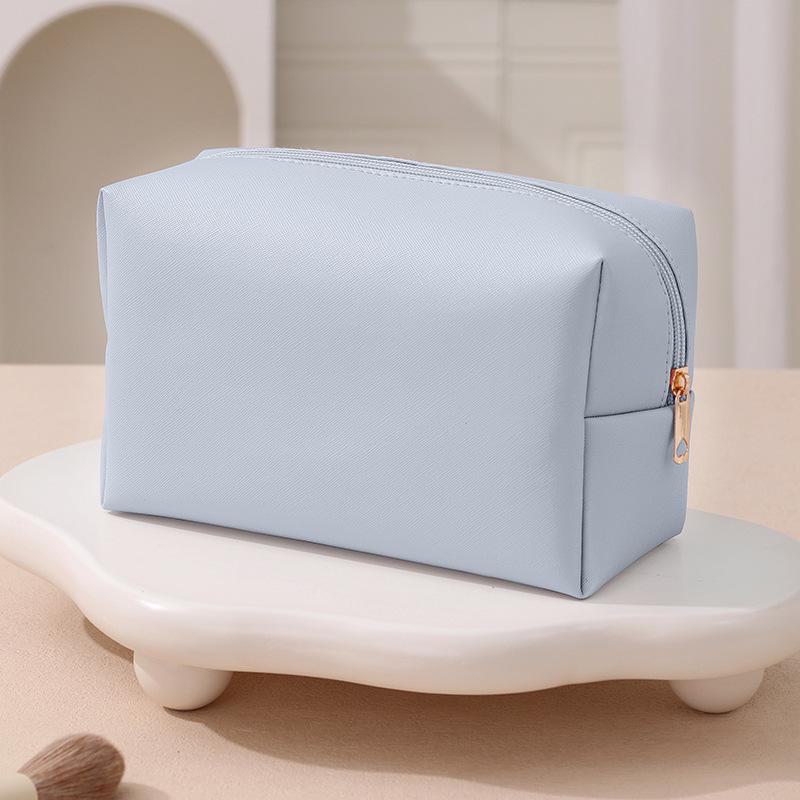Portable High-Value Cosmetic Organizer Bag