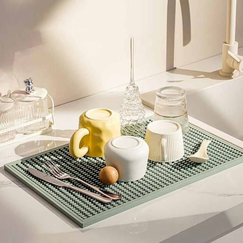 Pabei Draining Heat-Resistant Bar Mat