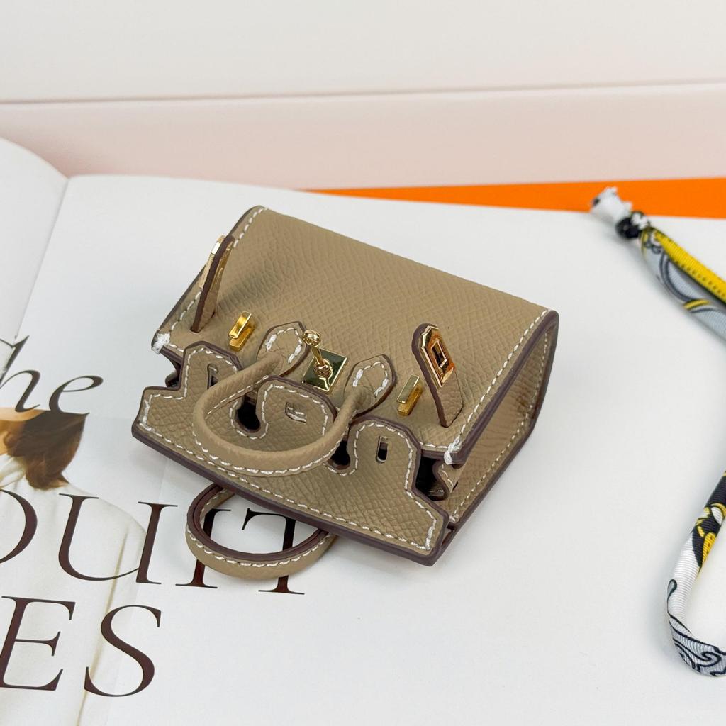 Chic Mini Bag Charm - Cute Earphone Pouch & Coin Purse with Car Keychain Decoration.
