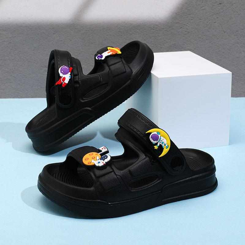 

Летние дышащие сандалии для мальчиков с мультяшным дизайном, нескользящая обувь из ЭВА, прочные 4041 чёрный