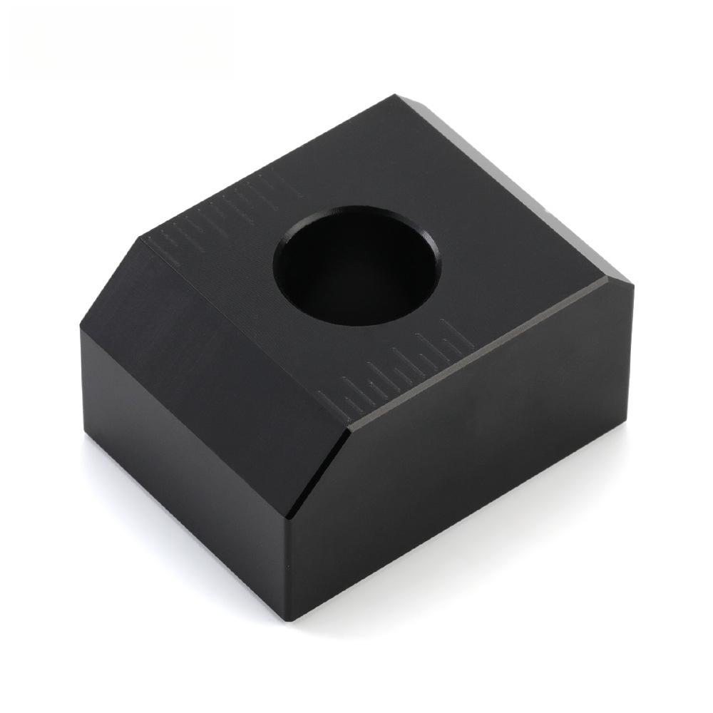 

For YAMAHA MT09 FZ09 Motorcycle Chain Rear Slider Rear Axle Wheel Protector Slider Crash Pad Replacement Moto Drive Chain Towing чёрный