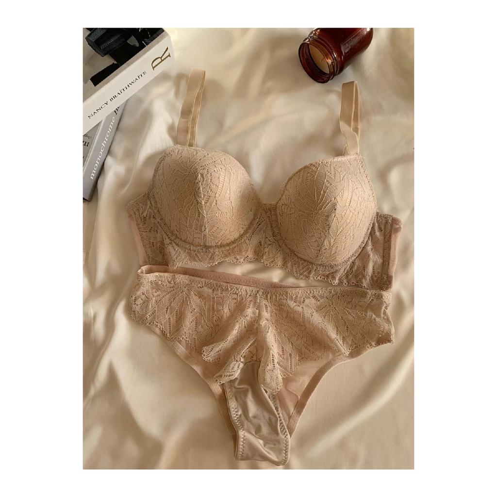 New Year's Special Lace C Cup Bra Set