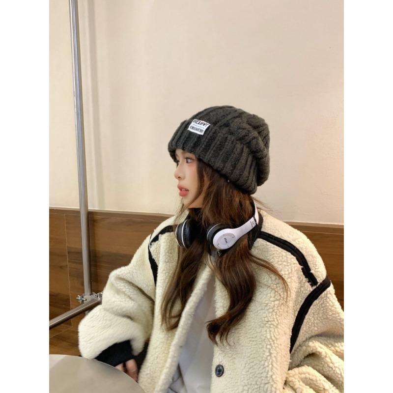 

Small gray wool hat, women s autumn and winter warm knitted hat, big head circumference, ear protectors, headgear tide Elastic (54-60)