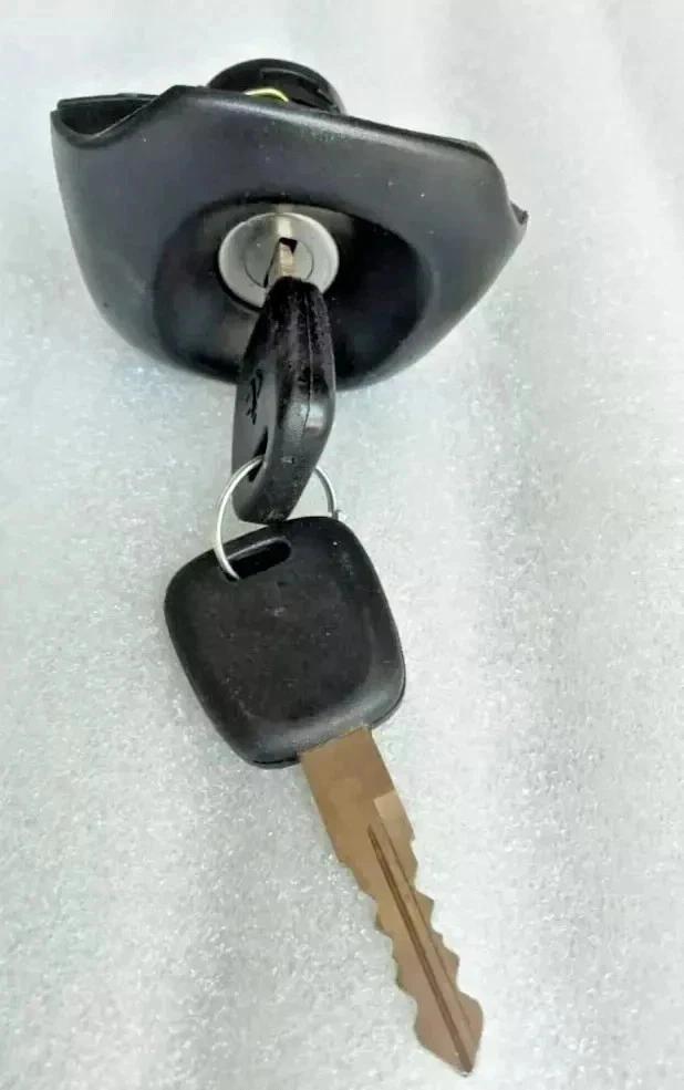 Suitable For Suzuki Alto Cylinder Assyback Door Lock (Vx & A Maruti 82504M79G50