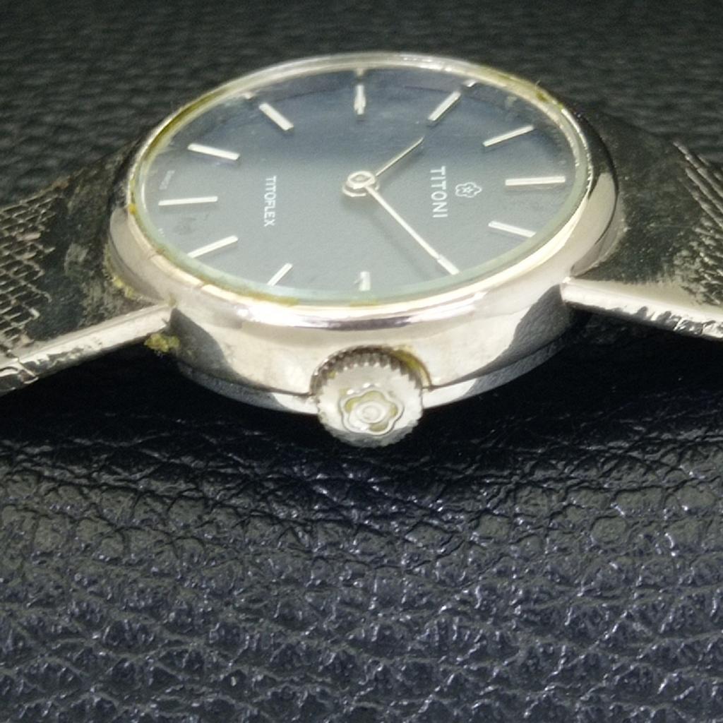 VINTAGE ART DECO TITONI TITOFLEX SWISS WOMENS ORIGINAL DIAL WATCH A700360-5