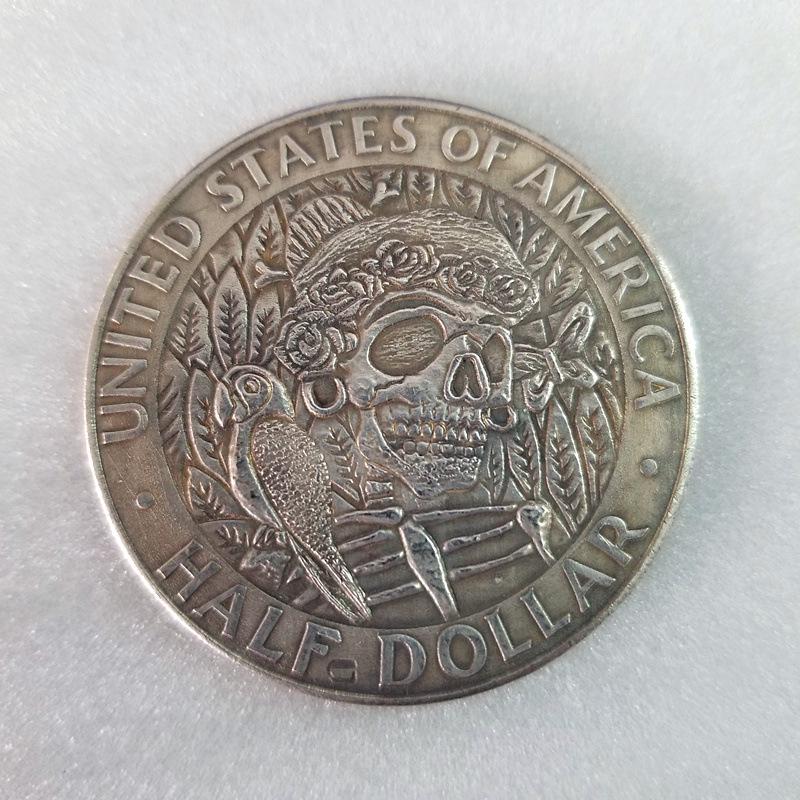 Antique Brass Parrot Skull Coin латунный