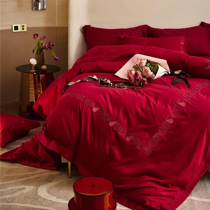 OEING Elegant Wedding Embroidered Four-Piece Bedding Set