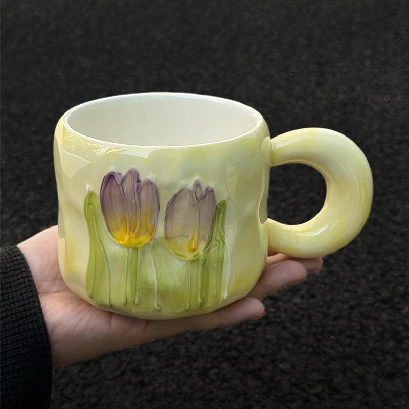 High-value Tulip Ceramic Mug with Lid Spoon As a Gift, Practical Cup for Girls, Birthday Gift for Girlfriends