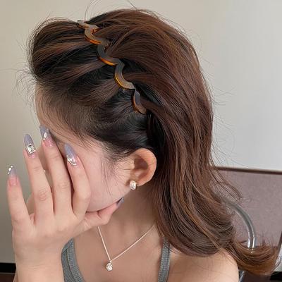 Elegante einfarbige Wellen-Haarbänder für Damen Trendige gezahnte rutschfeste Haarkämme Haaraccessoires Gesichtswasch-Haarbänder für Mädchen Sport-Haarbänder