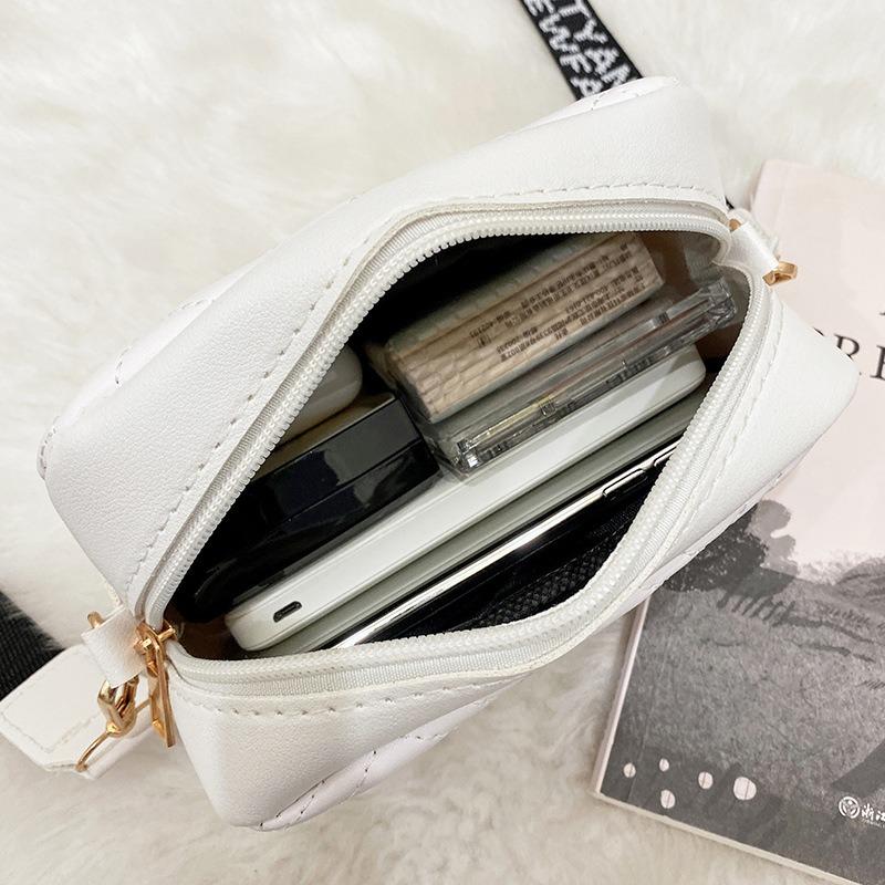 Spring New Trend Wave Embroidery Camera Bag Small Square Bag Wide Shoulder Strap Single Shoulder Messenger Bag One Piece