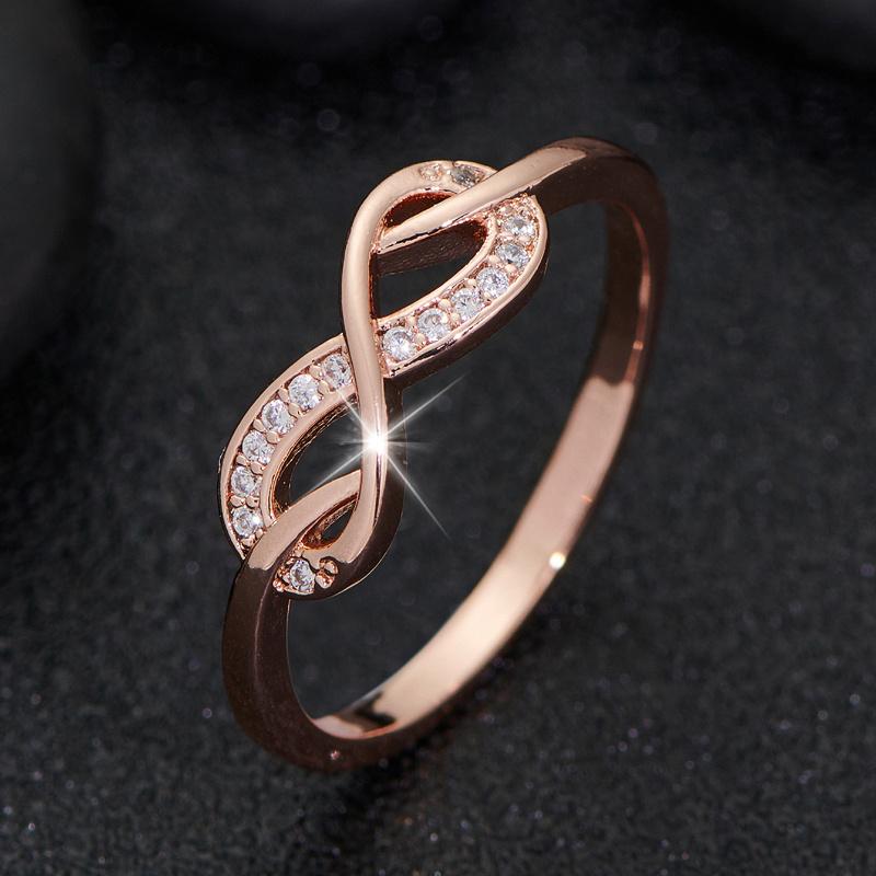 A Stylish And Minimalist Women'S Ring Featuring an Infinite Loop Design with Micro-Set Synthetic Zirconia, Perfect for New Year, Ramadan, Valentine'S