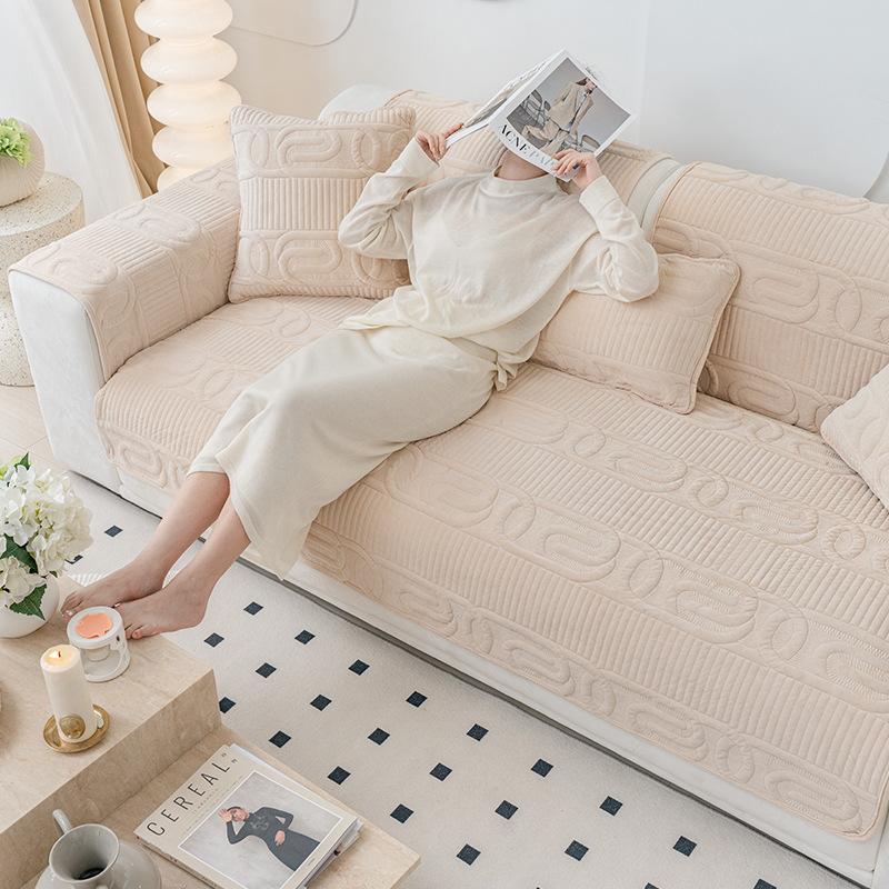 Plush Sofa Cushion Winter Creamy-white Thickened Non-Slip New Cushion Winter Cushion Sofa Cover Cover Towel
