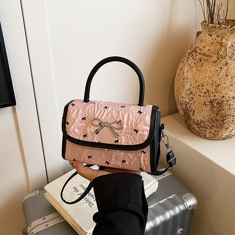 

Женская сумка с бантом в горошек 2025 новая мода персонализированная подмышечная маленькая квадратная сумка иностранная сумка-мессенджер на плечо