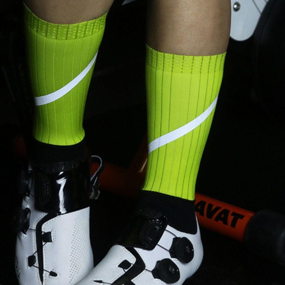 1 Pair Breathable Cycling Socks Reflective Mid Tank Sports Socks Bicycle Sock  Summer