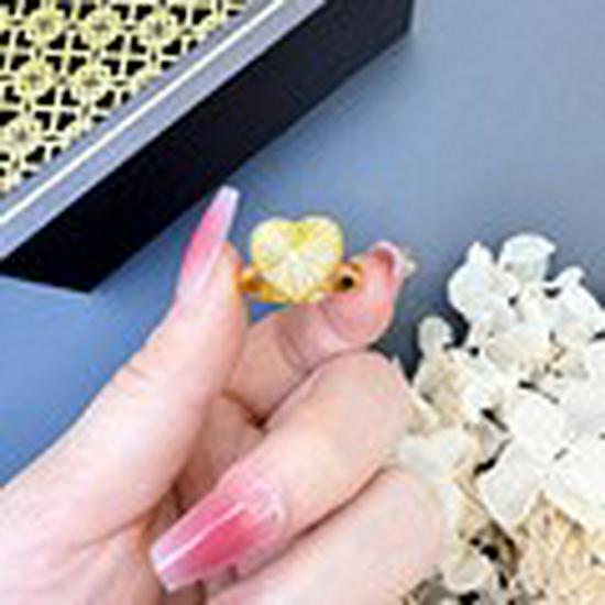 Elegancki Złoty Zestaw Biżuterii Wietnamskiej z Motylem: Długotrwały naszyjnik, pierścionek, kolczyki, bransoletka