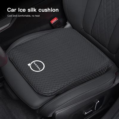 Acessórios para interiores – Assentos e coberturas para carros