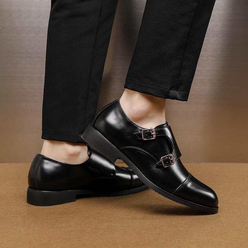 Korean Version Men Casual Shoes Embossed Leather Men Fashion Buckle Loafers Mens Slip-on Board Oxford Shoes Spring Elegant Flats