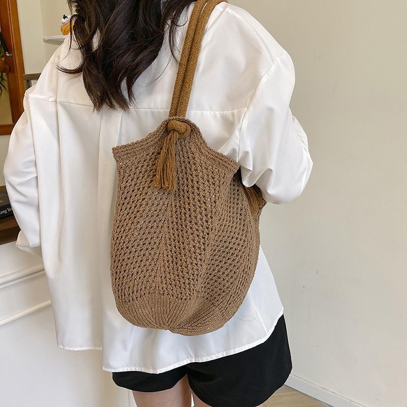 Large-capacity Design Handbag New Hollow-woven Lazy Literary Seaside Leisure Shoulder Armpit Bag