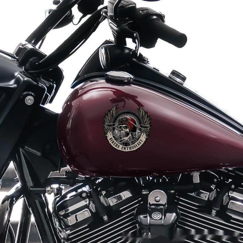 Retro fashion Retro Fuel Tank Stickers Motorcycle Electric Car Body Stickers Motorcycle Helmet Personalized Creative Stickers