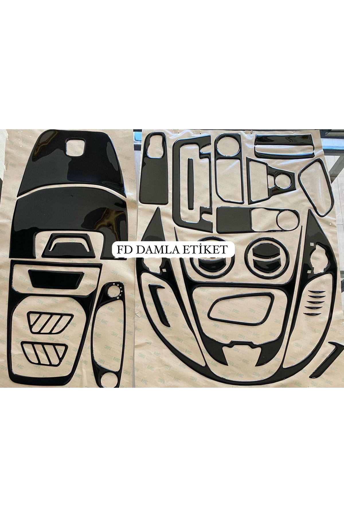 

Ford Courier Maun Kaplama Set Piano Black Renk Özel Dizayn
